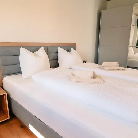 Apartament Hoehenweg & *