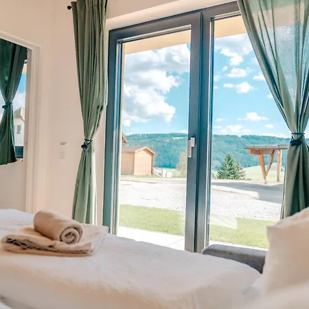 Hoehenweg & * Mariapfarr