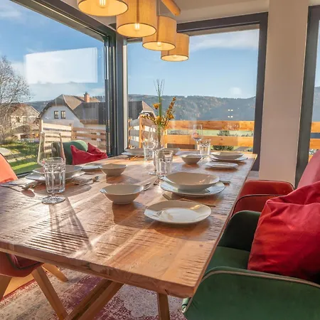 Hoehenweg & * Mariapfarr