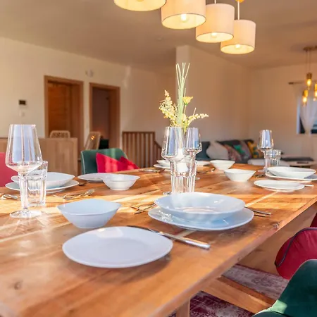 Hoehenweg & * Mariapfarr