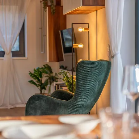 Hoehenweg & Mariapfarr