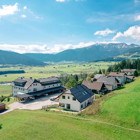 Apartament Hoehenweg &