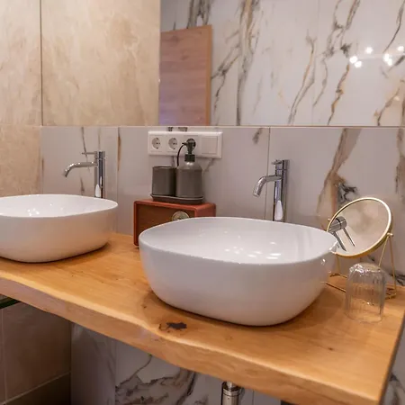 Hoehenweg & * Mariapfarr